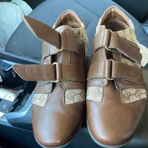 Gucci loafers size 10